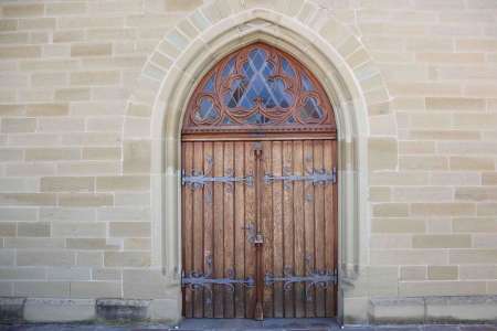 Westportal Kirche Renningen - vor der Sanierung 2023